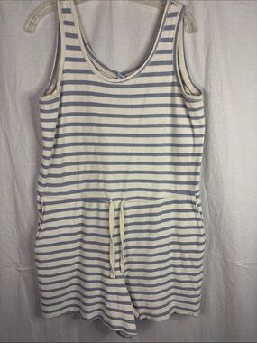 Old Navy Cream and Light Blue Striped Knit Top